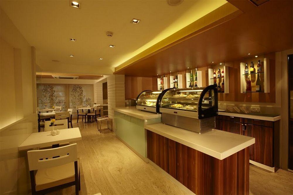 Hotel Bawa Continental Mumbai Ngoại thất bức ảnh
