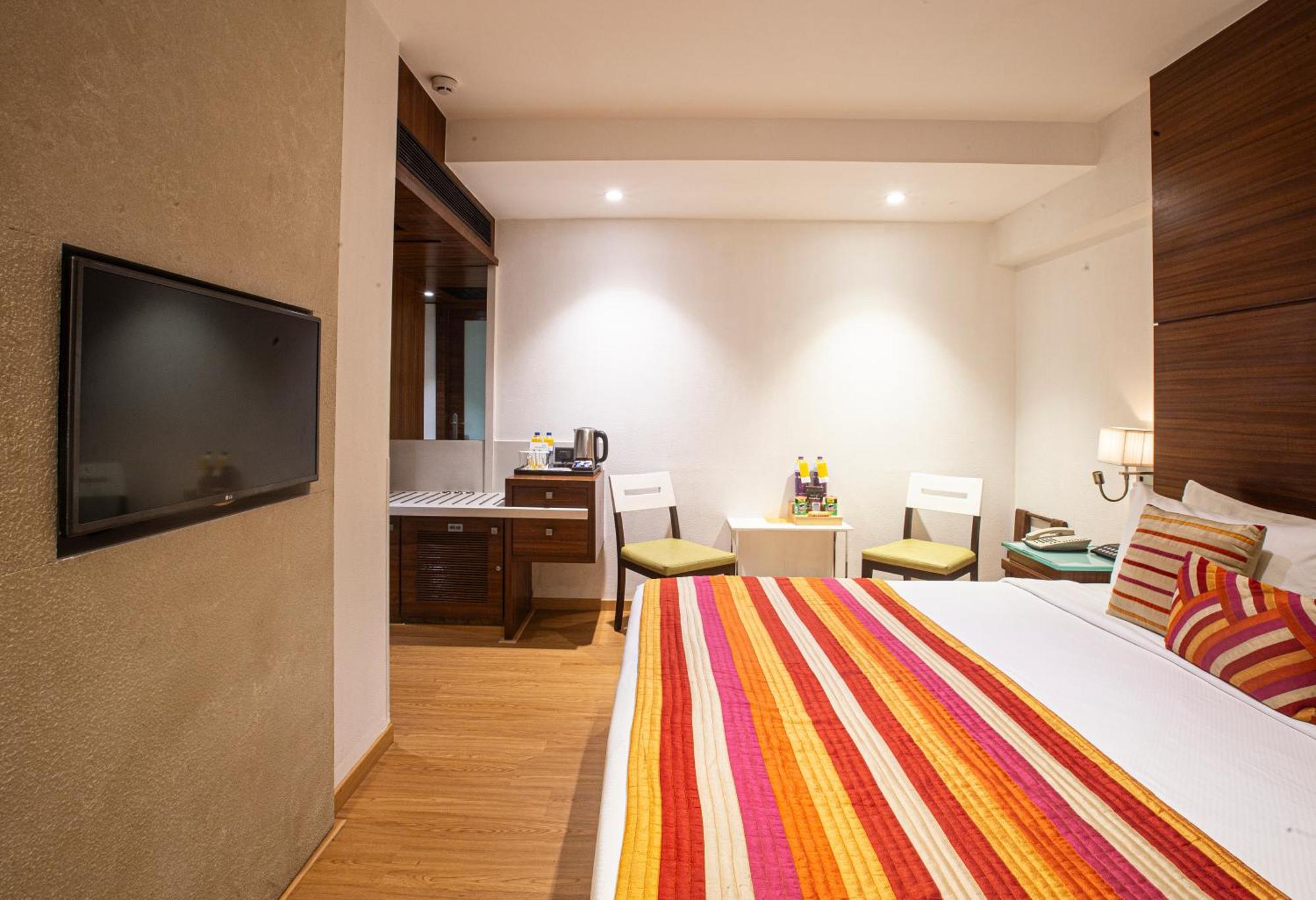Hotel Bawa Continental Mumbai Ngoại thất bức ảnh